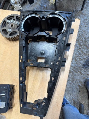 Консоль центральна панелі керування 8W1864261C VAG