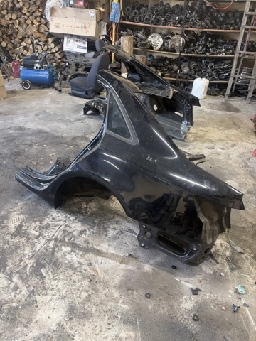 Крило заднє ліве 8W5809837 VAG