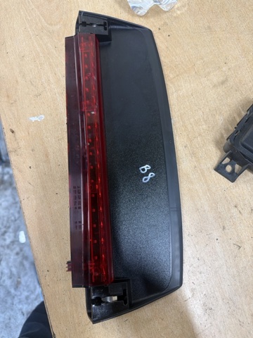 Ліхтар сигналу гальмування 8W5945097 VAG