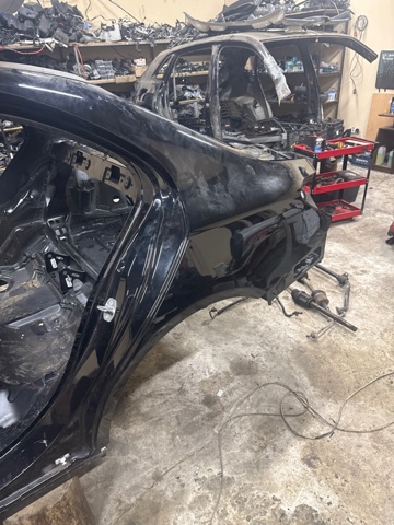 Крило заднє ліве A2056304102 MERCEDES