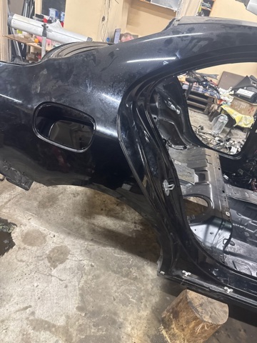 Крило праве заднє A2056304202 MERCEDES