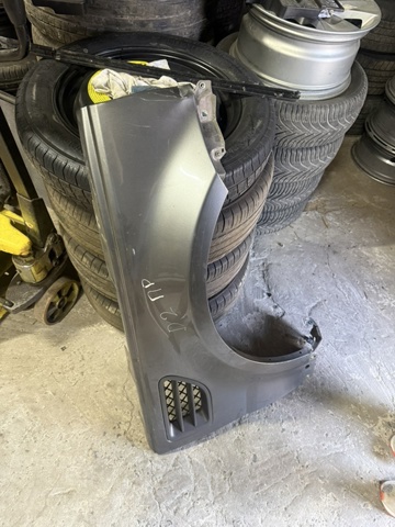 Переднє праве крило ASB780020 LAND ROVER