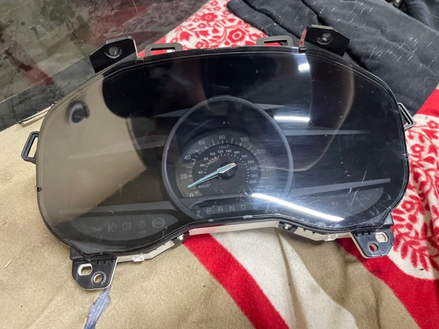 Щиток приладів (комбінація) KT4Z10849CA FORD