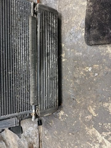 Охолоджувач наддувочного повітря PML500031 LAND ROVER