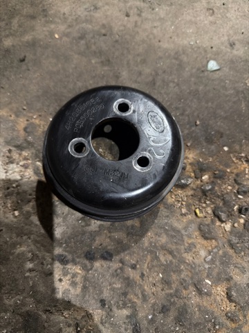 Шків системи охолодження PQS500530 LAND ROVER
