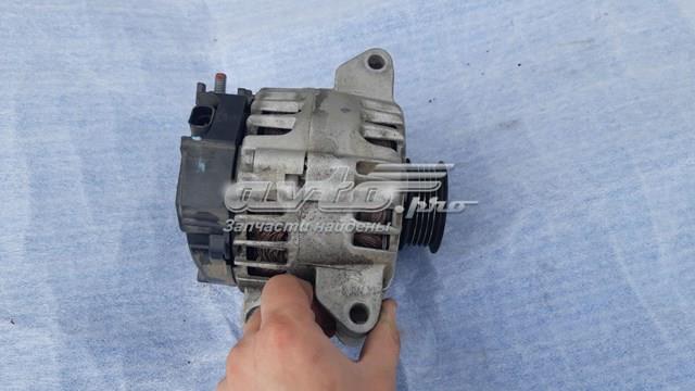 Авто генератор 13512759 GM