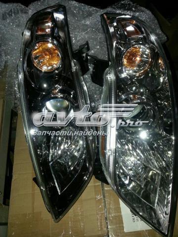 Фара ліва передня 26060CL02A NISSAN