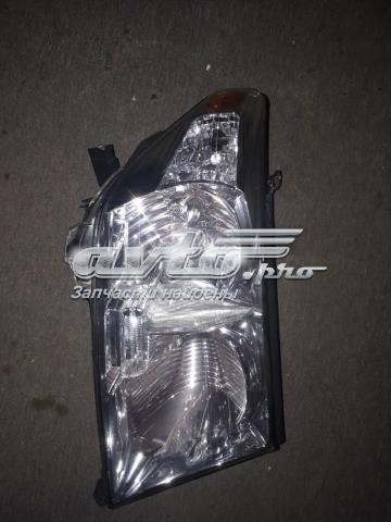 Фара комбінована, передня 8113060D33 TOYOTA