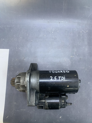 Стартер 0001125600 BOSCH
