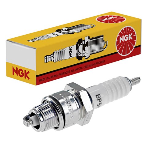 Свічки запалювання (запальні) і дроти 4111 NGK