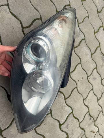 Фара основна права 921022R000 HYUNDAI