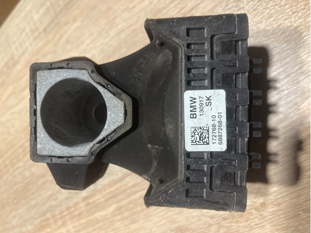Права опора двигуна 22116887268 BMW