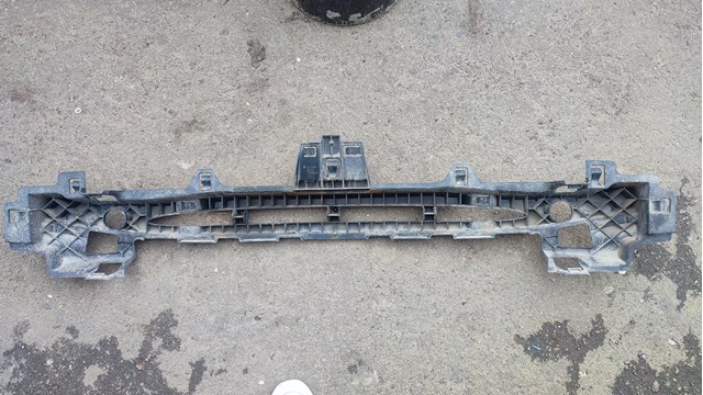 Кронштейн бампера заднього, центральний 51127306903 BMW
