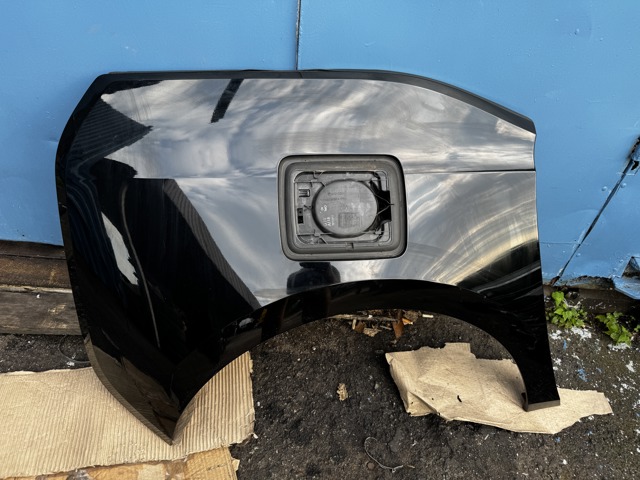 Крило заднє праве 51137369572 BMW