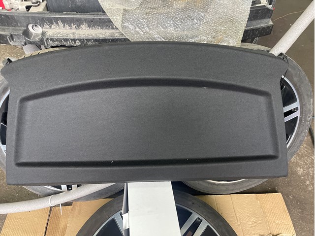 Полку багажника 51467291358 BMW