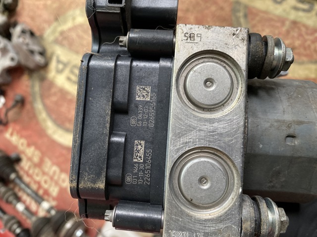 Блок управління АБС (ABS) 2265106455 NISSAN