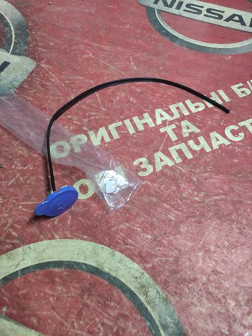 Кришка бака омивача Nissan Almera 2