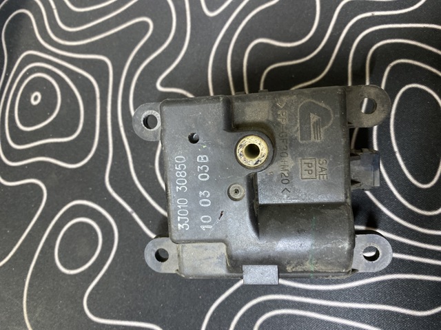 Двигун заслінки рециркуляції повітря 3J01030850 NISSAN