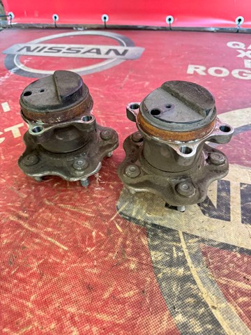 Підшипник ступиці колеса 432021KA0A NISSAN