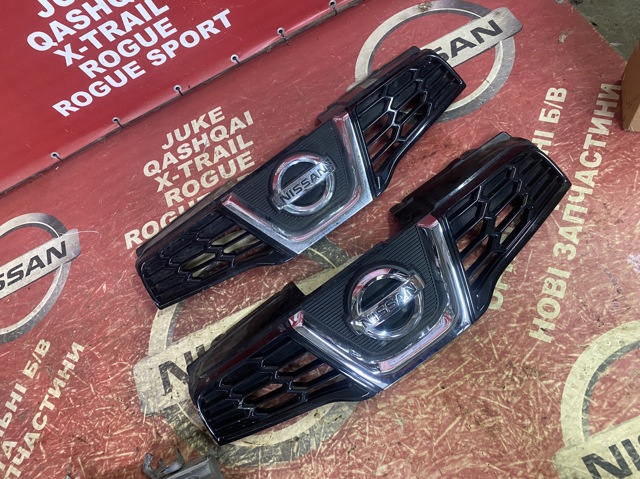 Облицювання радіатора 62310BR00A NISSAN