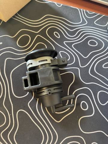 Перетворювач тиску (соленоїд) наддуву / EGR 8200575400 NISSAN