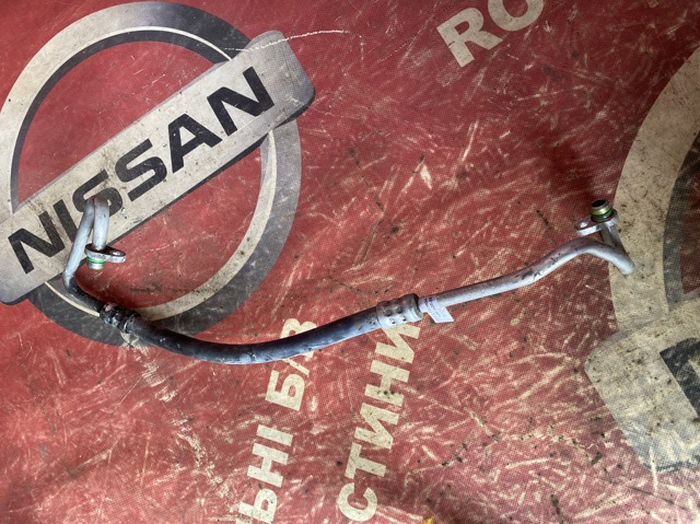 Шланг кондиціонера, від компресора до радіатора 924904CL5A NISSAN