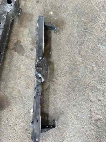 Супорт радіатора верхній/монтажна панель кріплення фар F25113NFMH NISSAN