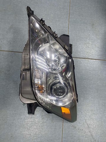 Фара дальнього світла в зборі 8117060D30 TOYOTA