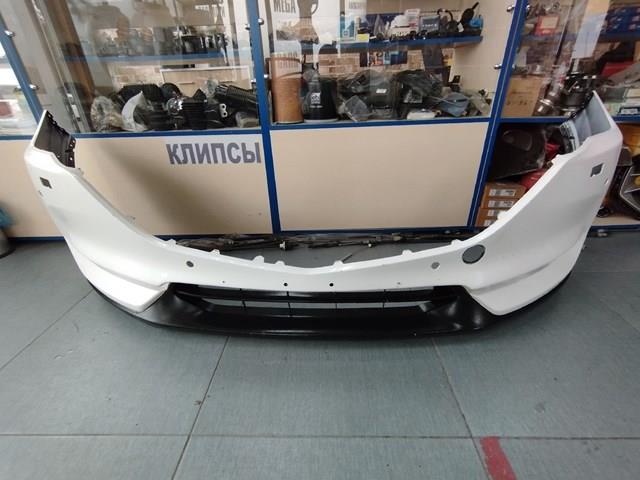 Буфер (бампер) передній KB8A50031 MAZDA
