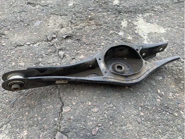 Балансир задній нижній, лівий 55210G2100 HYUNDAI