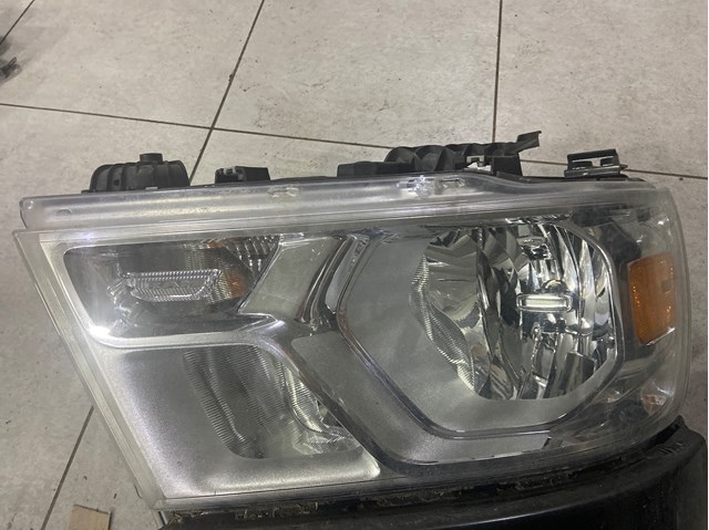 Блок фара ліва 68316081AH CHRYSLER