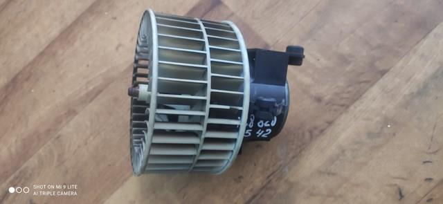 Мотор вентилятора печки (отопителя салона) A1688200542