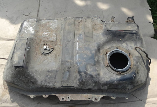 Бак паливний 1700A962 MITSUBISHI