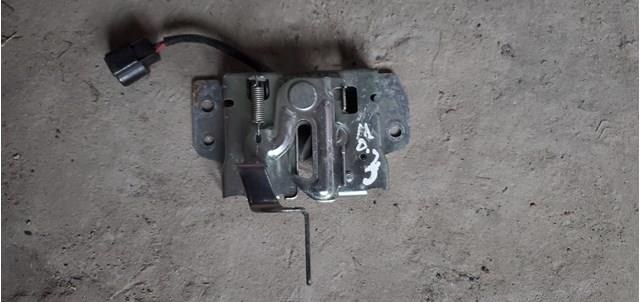 Замок кришки капота 5908A106 MITSUBISHI