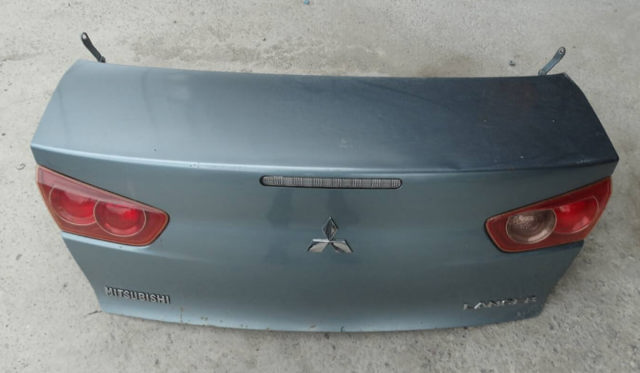 Кришка багажника кузова 5920A060 MITSUBISHI