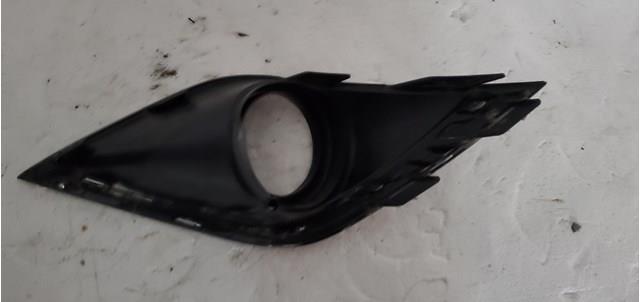 Решітка протитуманних фар ліва 6400G482 MITSUBISHI
