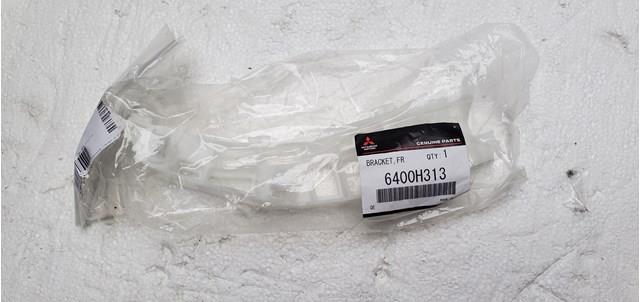 Кронштейн бампера переднього, зовнішній правий 6400H314 MITSUBISHI
