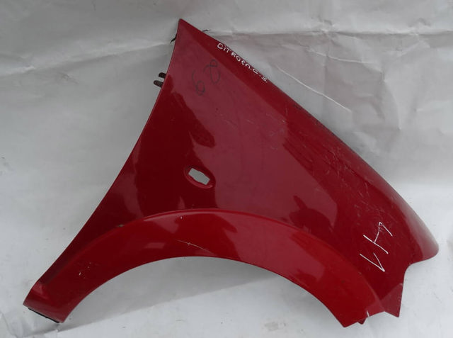 Переднє праве крило 7841L0 PEUGEOT