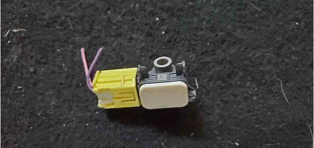 Датчик AIRBAG передній 8651A166 MITSUBISHI