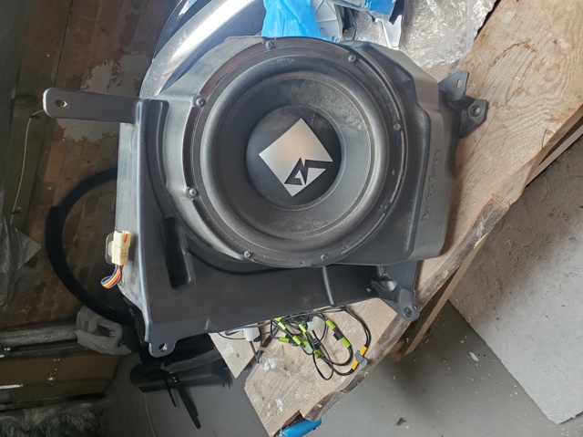 Сабвуфер 8720A141 MITSUBISHI