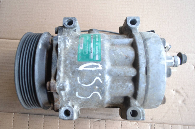 Компресор холодоагенту M613970 MITSUBISHI