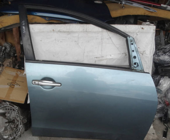 Дверка передня права MN150852 MITSUBISHI