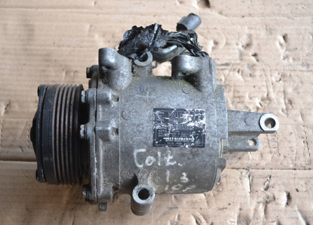Компресор кліматичної установки MN164472 MITSUBISHI