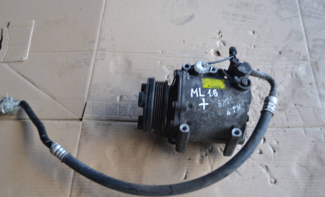Компресор кондиціонера MR460436 MITSUBISHI