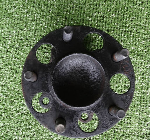 Маточина колеса передня MR594979 MITSUBISHI