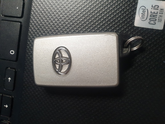 Ключ замка запалювання 8990452071 TOYOTA