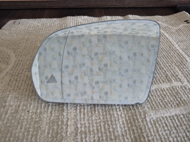 A0998104301 Mercedes