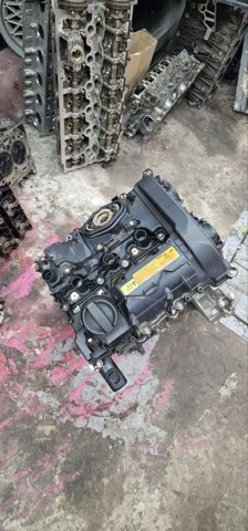 Кришка клапанів 11127611277 BMW