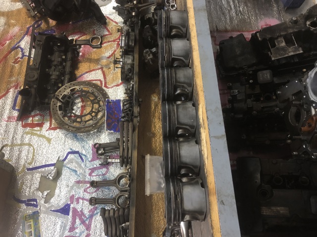 Поршень в комплекті на 1 циліндр, STD 11257792745 BMW