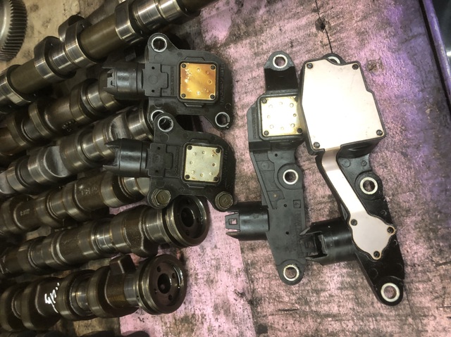 Датчик обуртів распредвалу 11377527016 BMW